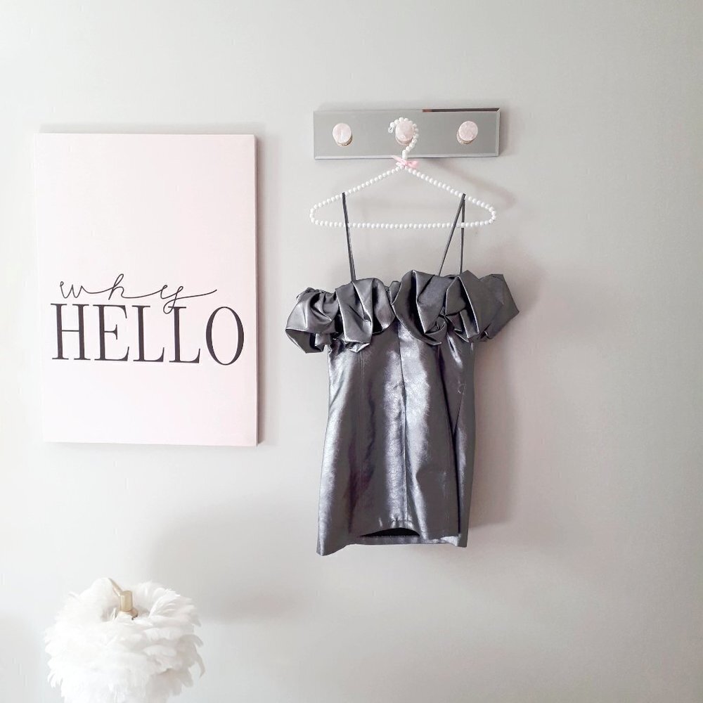NWT Zara metallic silver shine effect voluminous ruffle detail mini dress, M - Picture 8 of 10